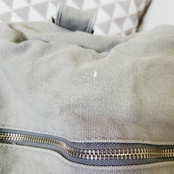 Aritzia TNA Military Utility Canvas Duffle Bag - Picture 5 of 9